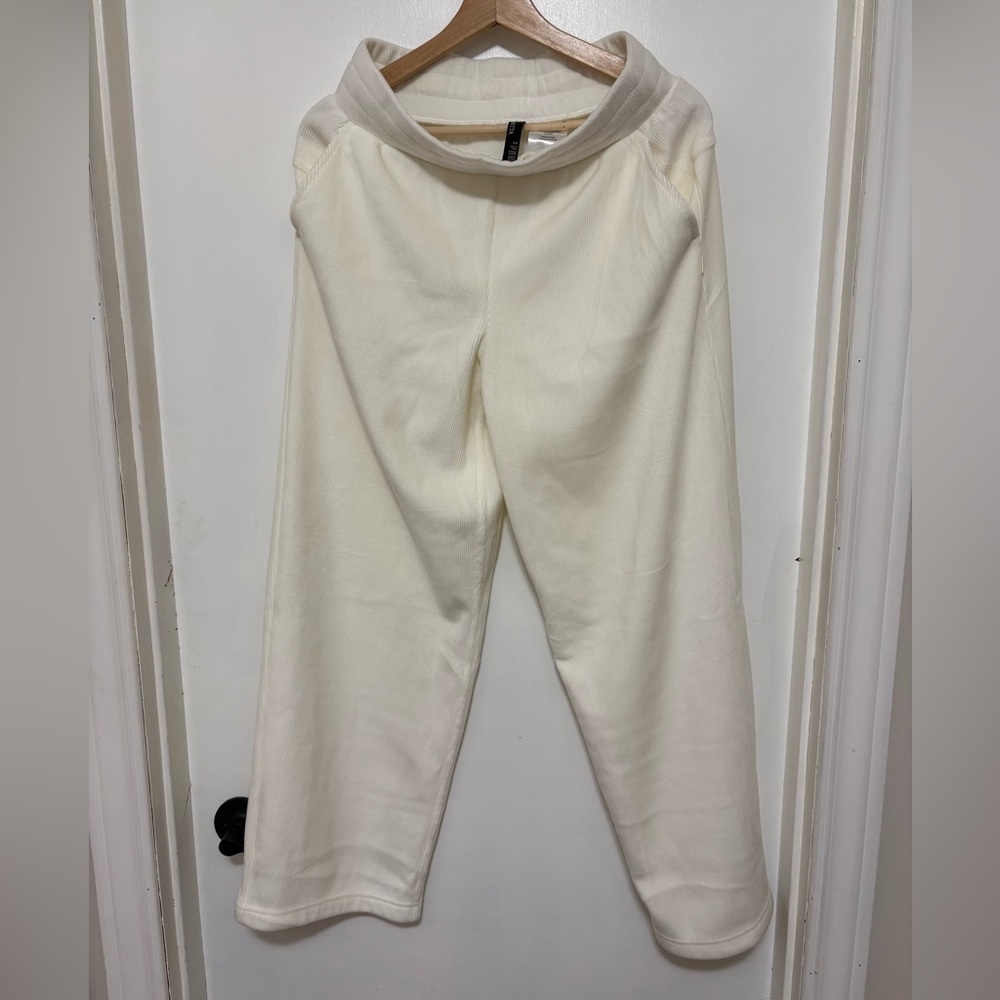 Mondetta pants